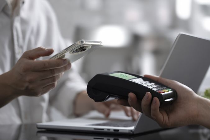 Contactless Mobile Payment